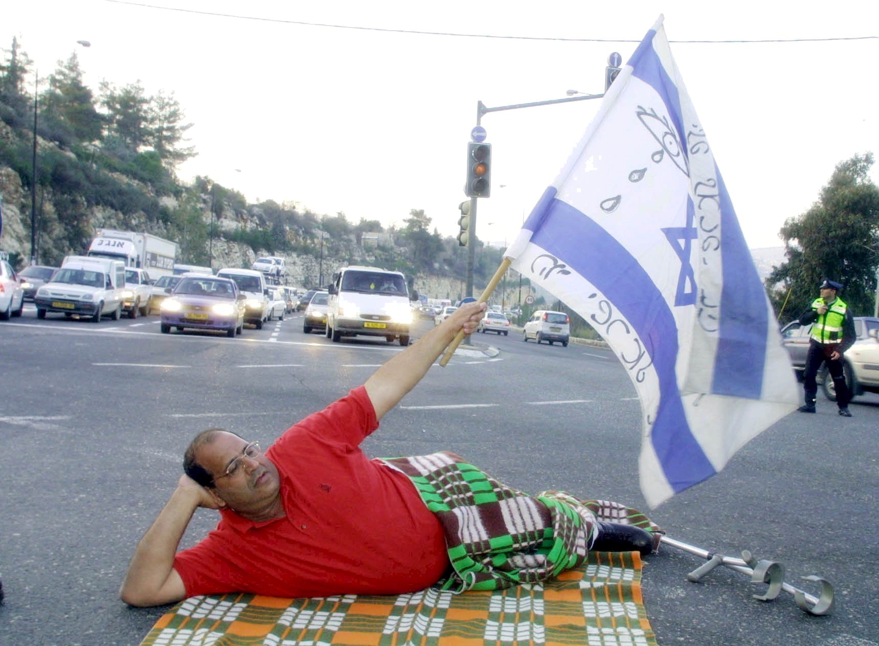 מאבק 77 יום למען כפל הקצבאות